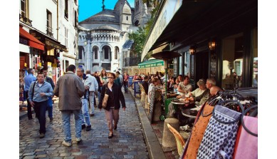 http://vie-paris.cowblog.fr/images/Montmartrea9RichardTaylor.jpg